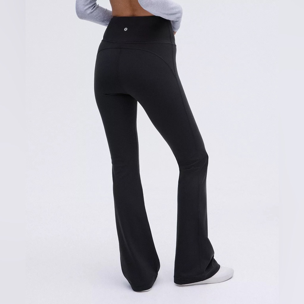 NTW Lululemon Groove Nulu Super-High-Rise Flared Pant